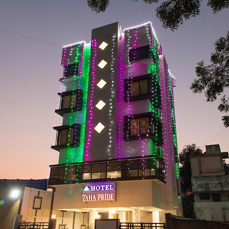 Oyo 10254 Hotel Taha Pride Nagpur Exteriör bild